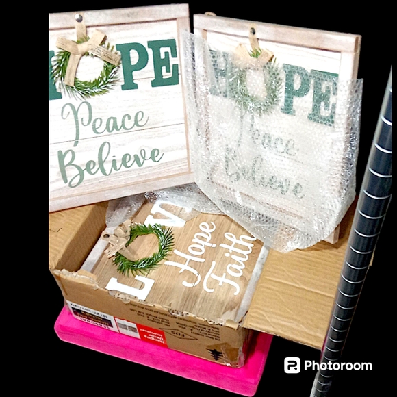 Sentiment with Burlap Bow Wreath Wall Decor, 12"×12" frame, (HOPE/LOVE) … - Picture 6 of 7